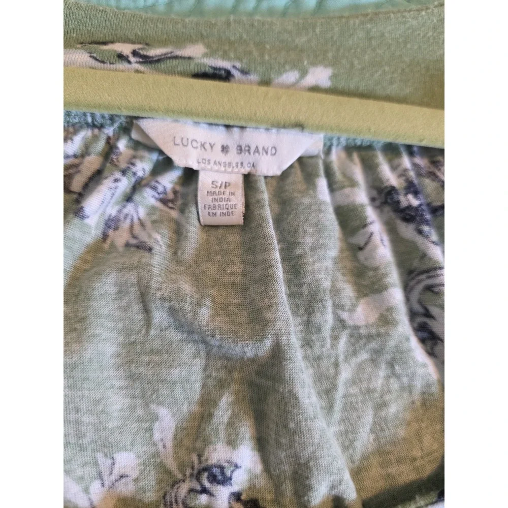 Lucky Brand Woman's Small Green/Blue Floral Blouse Short Sleeve‎ Square Neck Top